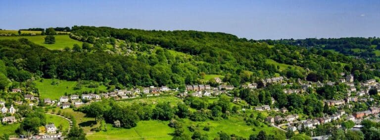 An Expert Guide: 10 Reasons To Move To Stroud
